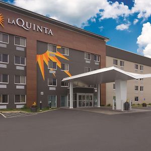 La Quinta By Wyndham Cleveland - Airport North Ξενοδοχείο Exterior photo