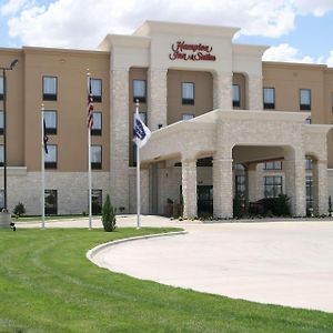 Hampton Inn & Suites Liberal Exterior photo