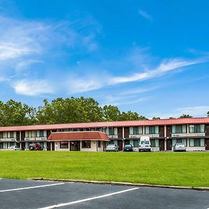 Rodeway Inn Hammonton Exterior photo