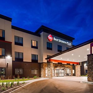 Best Western Plus New Richmond Inn & Suites Exterior photo