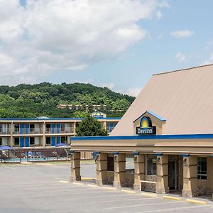 Days Inn By Wyndham Στόντον Exterior photo