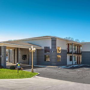 Days Inn By Wyndham Waco Exterior photo