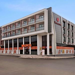 Ramada By Wyndham Sakarya Hendek Ξενοδοχείο Exterior photo