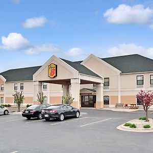 Super 8 By Wyndham Hampshire Il Ξενοδοχείο Exterior photo