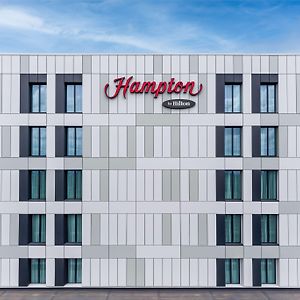 Hampton By Hilton High Wycombe Ξενοδοχείο Exterior photo