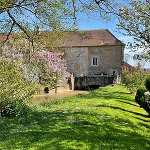 Moulin De Pras Bed and Breakfast Sigy-le-Châtel Exterior photo