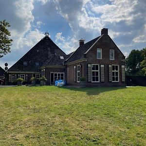 Prijs Gunstig Kamerverhuur, Op Karakteristieke Paarden Boerderij Aan De Rand Van Dokkum Διαμέρισμα Exterior photo