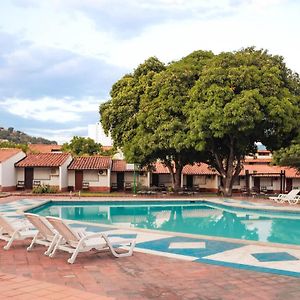 Hotel Faranda Bolivar Cucuta, A Member Of Radisson Individuals Exterior photo