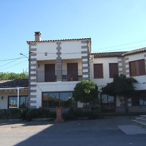 Hostal La Plata Ξενοδοχείο Oropesa Exterior photo