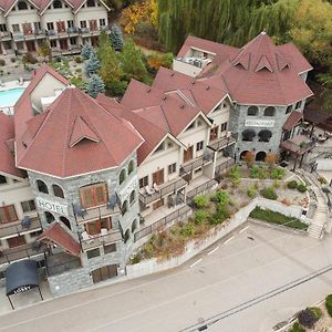 The Castle At Swan Lake Ξενοδοχείο Βερνόν Exterior photo