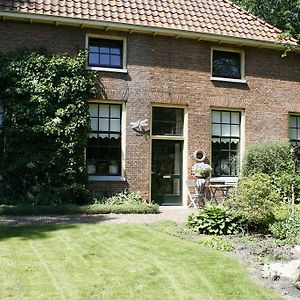 'T Ossenschot Bed and Breakfast Ter Apel Exterior photo