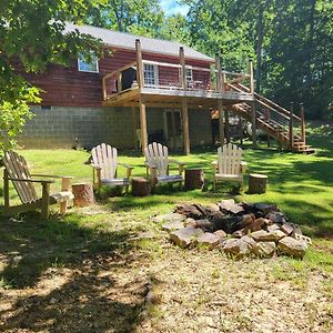 Gas Fireplace And A Great Firepit With Cedar Adirondack Chairs! Βίλα Spencer Exterior photo