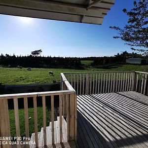 On Tate Bed and Breakfast Waitara Exterior photo