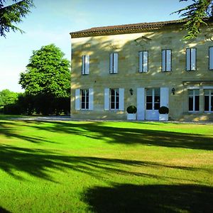 Chateau Bonalgue - Pomerol Bed and Breakfast Libourne Exterior photo