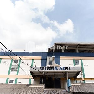 Wisma Aini Syariah Mitra Reddoorz Ξενοδοχείο Μπαντάρ Λαμπούνγκ Exterior photo