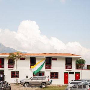 El Eden Hotel Campestre Bolivia Exterior photo