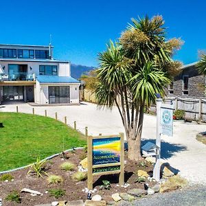 Carters Beach Seaside Accommodation Exterior photo