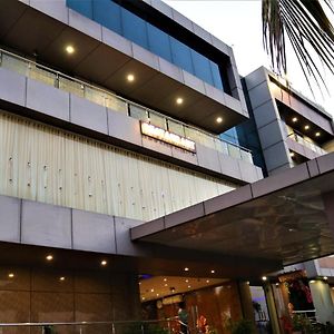 Hotel Vaishnavi Heights Aurangabad  Exterior photo