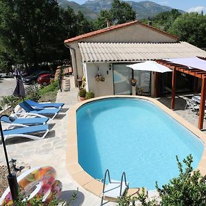 Maison Castellane Chambre D'Hotes B&B Exterior photo