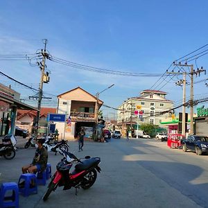 Tisaraporn Resident Μοτέλ Ban Khlong Song Exterior photo