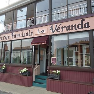 Auberge Familiale La Veranda Ξενοδοχείο Trois-Rivières Exterior photo