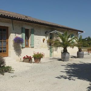 Chateau Haut Baron Ξενοδοχείο Saint-Estèphe Exterior photo