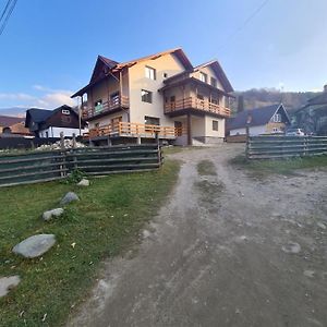 Casa Bujor De Munte Dragoslavele Ξενοδοχείο Exterior photo