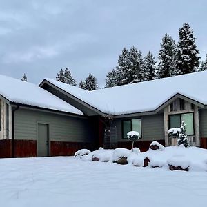 Silvertip Trailhead 2 Βίλα Seeley Lake Exterior photo