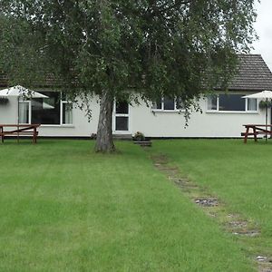 Bungalow In Lovely Setting.Ten Minutes To Longleat Βίλα North Bradley Exterior photo