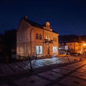 Penzion Vila Slavia Ξενοδοχείο Luhačovice Exterior photo