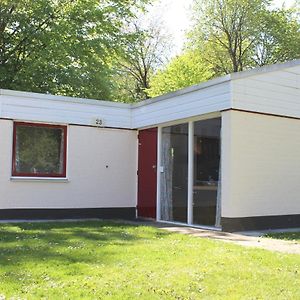 Vakantiebungalow In Het Limburgse Heuvelland Βίλα Simpelveld Exterior photo