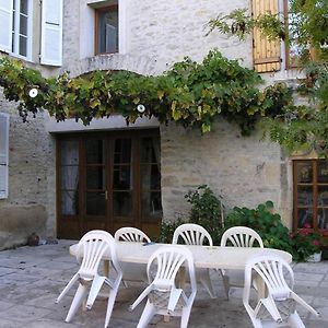 Le Clos Du Merry Ξενοδοχείο Joux-la-Ville Exterior photo