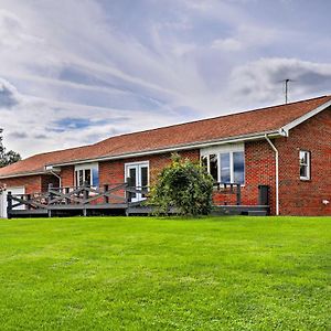 Ovid Home With Lake Views On Cayuga Wine Trail! Exterior photo