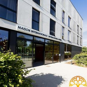 Adonis Dijon Maison Internationale Aparthotel Exterior photo