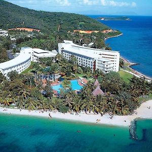 Le Meridien Noumea Resort & Spa Exterior photo