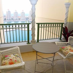 Beachfront Luxury Apartment-Pearl Island شقه مطله على الشاطئ بجزيرة اللؤلؤه Ντόχα Exterior photo