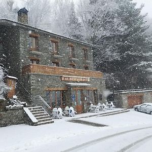 Hostal Les Roquetes Ξενοδοχείο Queralbs Exterior photo