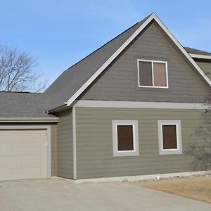 Bridges Bay Vacation Cabin 13 Βίλα Arnolds Park Exterior photo