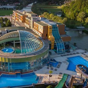 Hotel Thermana Park Lasko**** Superior Exterior photo