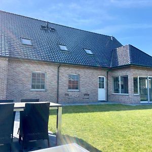 Vakantiewoning Scheewege Met Zwemvijver En Jacuzzi Βίλα Wingene Exterior photo