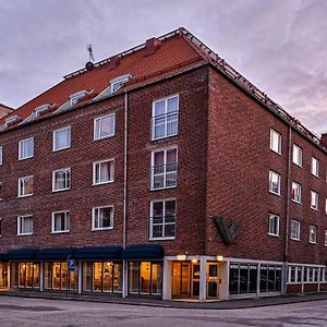 Hotel Amadeus Χάλμσταντ Exterior photo