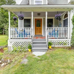 Meriden Village Of Plainfield Home With Backyard Windsor Exterior photo