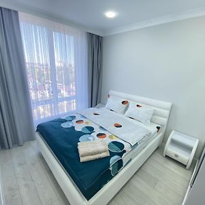 Tourist New Apartments Avram Iancu Κισινάου Exterior photo