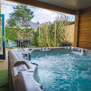 Luxe Veluws Vakantiehuis Met Jacuzzi Βίλα Lunteren Exterior photo