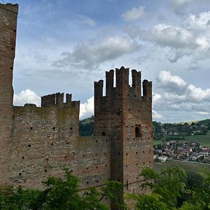 Caolzio18 Διαμέρισμα CastellʼArquato Exterior photo