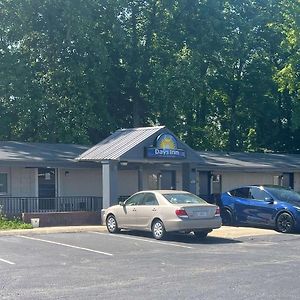 Days Inn By Wyndham Salisbury, Nc Exterior photo