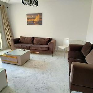 Luxe & Vip Appartement A Cote De Tunsia Mall Lac 2 Τύνιδα Exterior photo