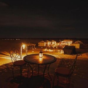 Desert Paradise Luxury Camp Ξενοδοχείο Merzouga Exterior photo