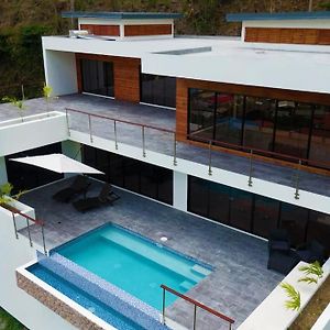 Saba Villa - New!! $1M Piton & Ocean Views!! Σουφριέρ Exterior photo