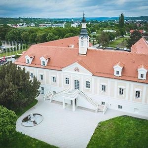 Schloss Haindorf Ξενοδοχείο Langenlois Exterior photo